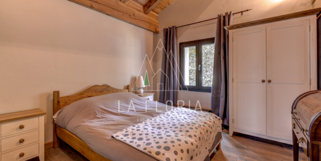 SOUS COMPROMIS DE VENTE / CHALET FALCON - CHAMONIX MONT BLANC