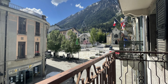 ROCHE APARTMENT, CHAMONIX CENTER