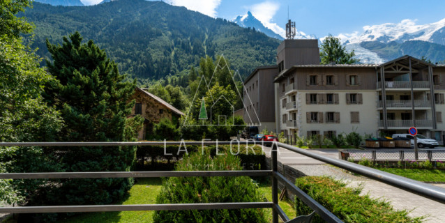 SOUS COMPROMIS DE VENTE / CHALET FALCON - CHAMONIX MONT BLANC